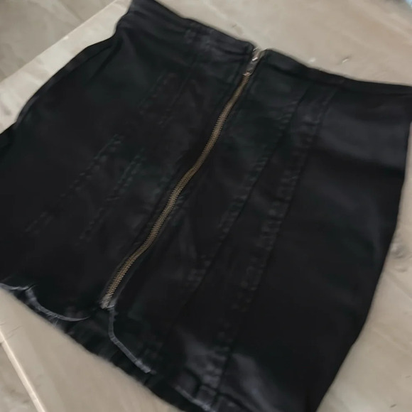 Free People skirt - Picture 9 of 11